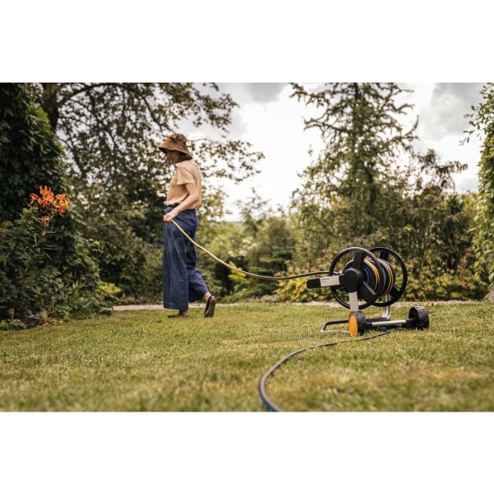 Naviják zahradní hadice Fiskars Waterwheel XL prázdný