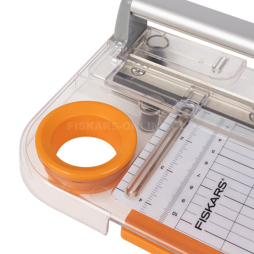 Řezačka papíru Fiskars 1068570 A4