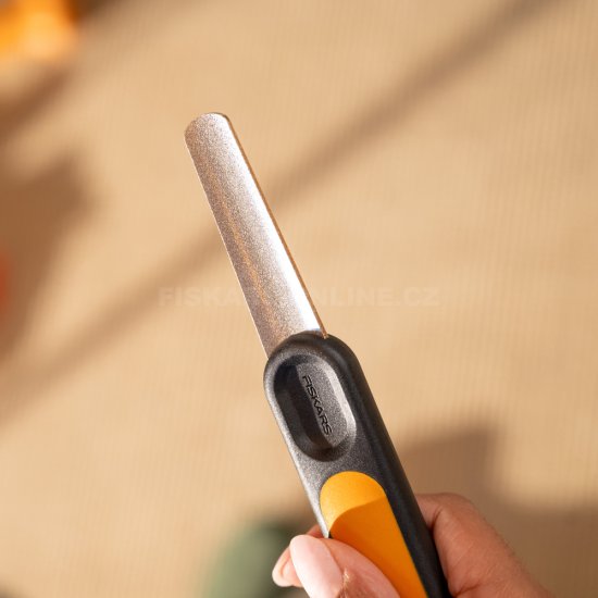 Pilník na drápky Fiskars
