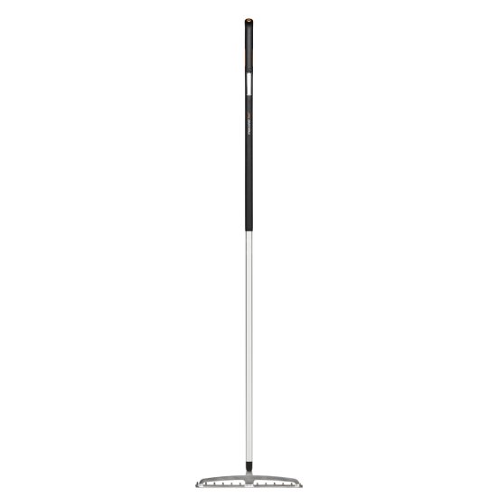 Hrable na hlinu Fiskars Xact™ M