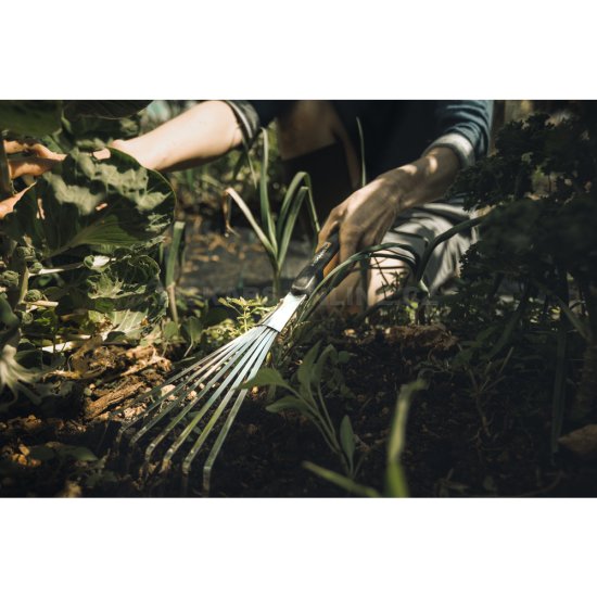 Ručné hrable Fiskars Xact™