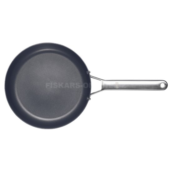 Pánev Fiskars Taiten 26 cm