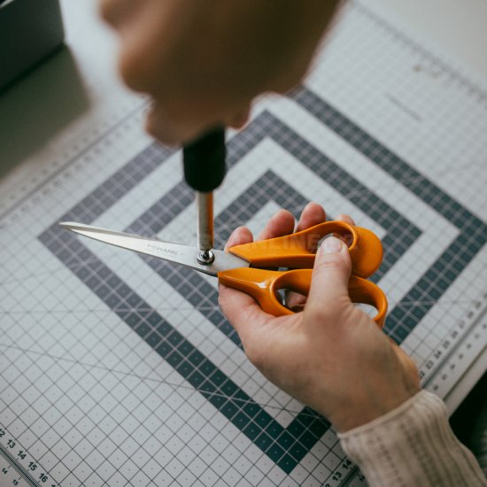 Sada univerzální a manikúrní nůžky Fiskars Classic