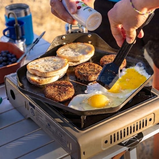 Kempingová pánev 28 cm Gerber ComplEAT Griddle