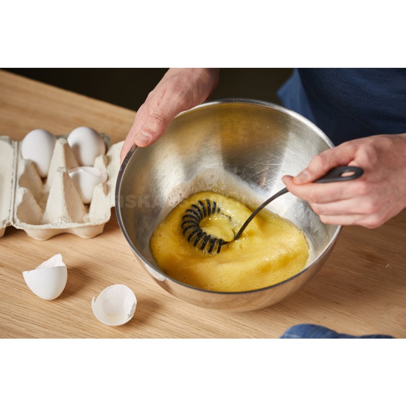 Spirálová metla Fiskars Essential