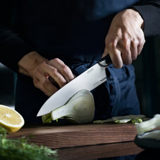 Velký kuchařský nůž Fiskars Taiten