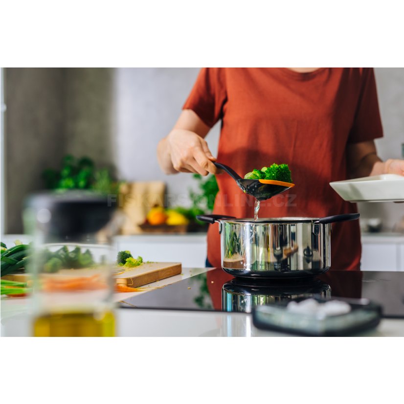 Děrovaná lžíce Fiskars Functional Form