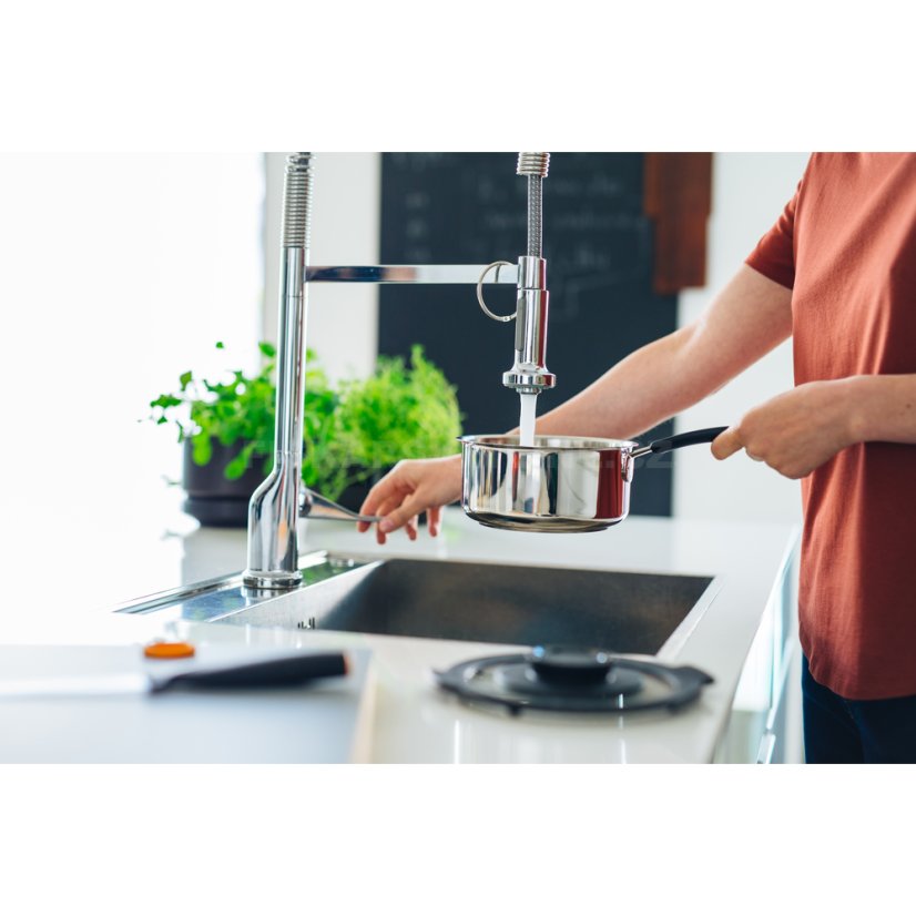 Rendlík Fiskars Functional Form 1,5l