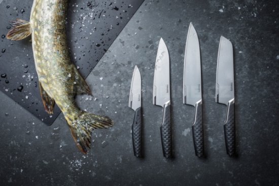 Filetovací nôž Fiskars Taiten