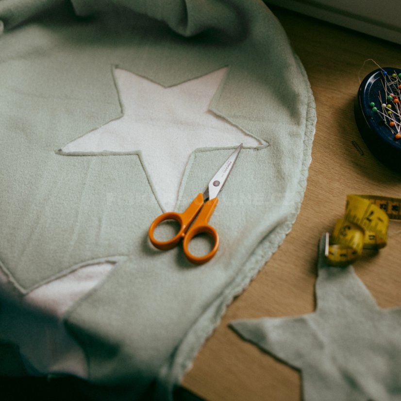 Vyšívací nůžky Fiskars Classic 13 cm