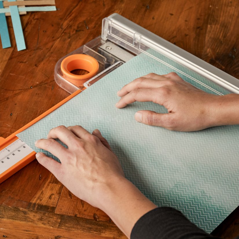 Řezačka papíru Fiskars 1068570 A4