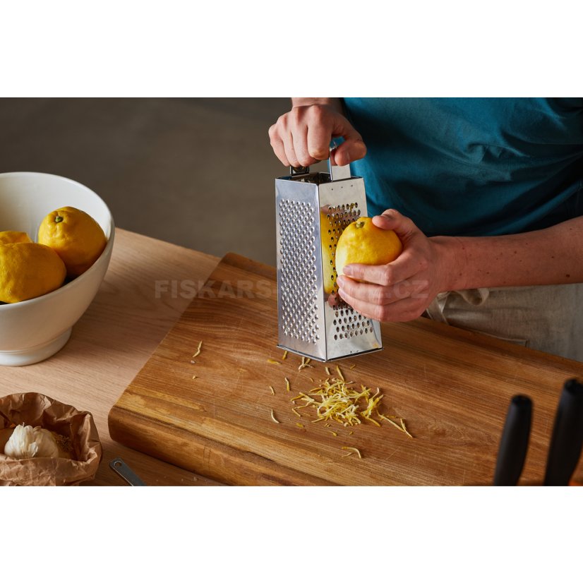 Struhadlo čtyřhranné Fiskars Essential