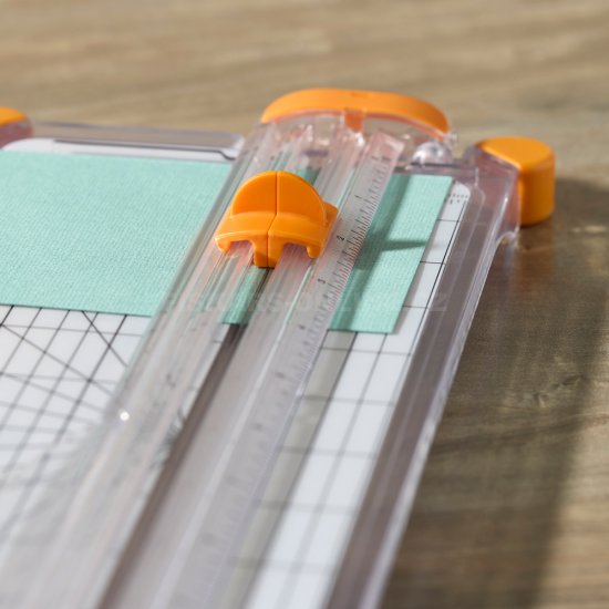 Rezačka papiera Fiskars SureCut 1077799 A4