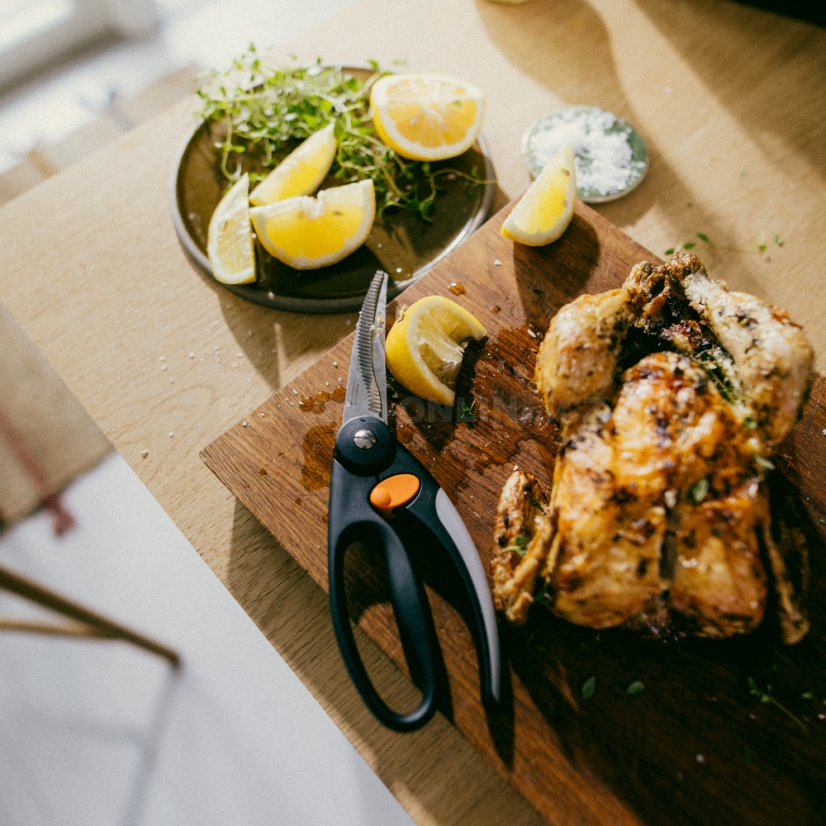 Kuchařské nůžky Fiskars Functional Form™