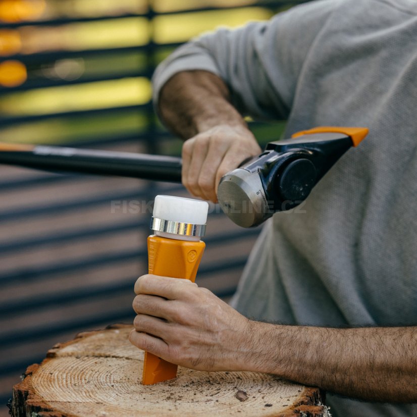 Štípací klín Fiskars spirálový SAFE-T