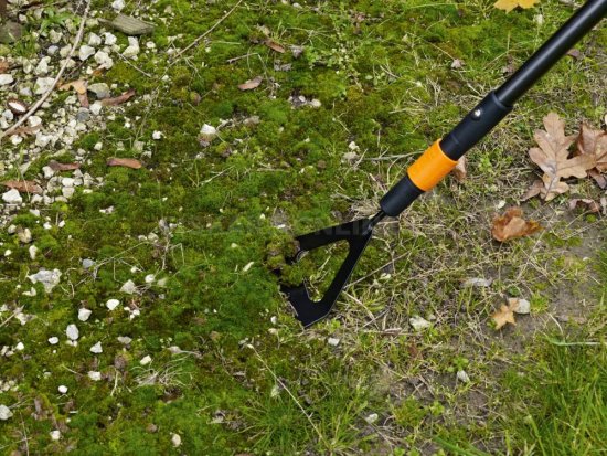 Holandská motyčka Fiskars QuikFit