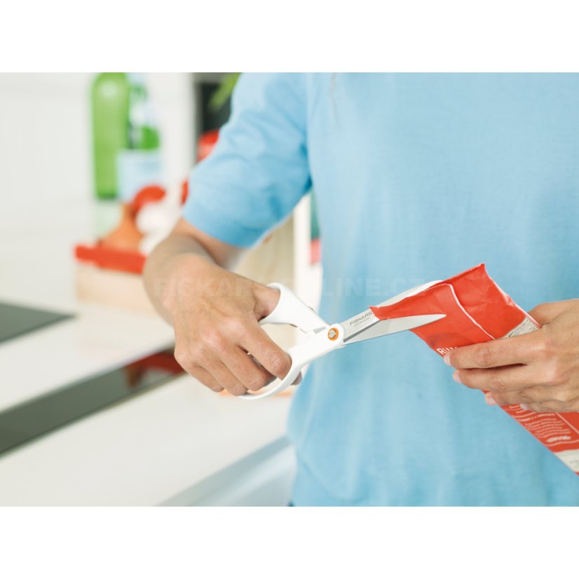 Nůžky Fiskars Functional Form™ 21 cm bílé