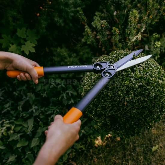 Nůžky na živý plot Fiskars HS72