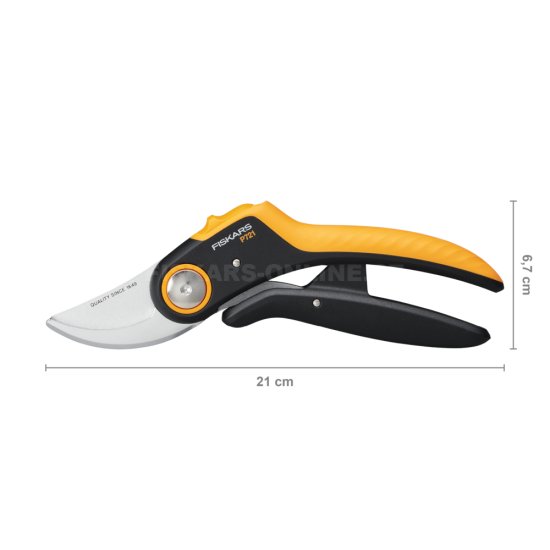 Dvojčepeľové záhradné nožnice Fiskars Plus P721