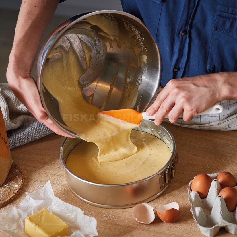 Sada na pečení Fiskars - stěrka, mašlovačka Functional Form