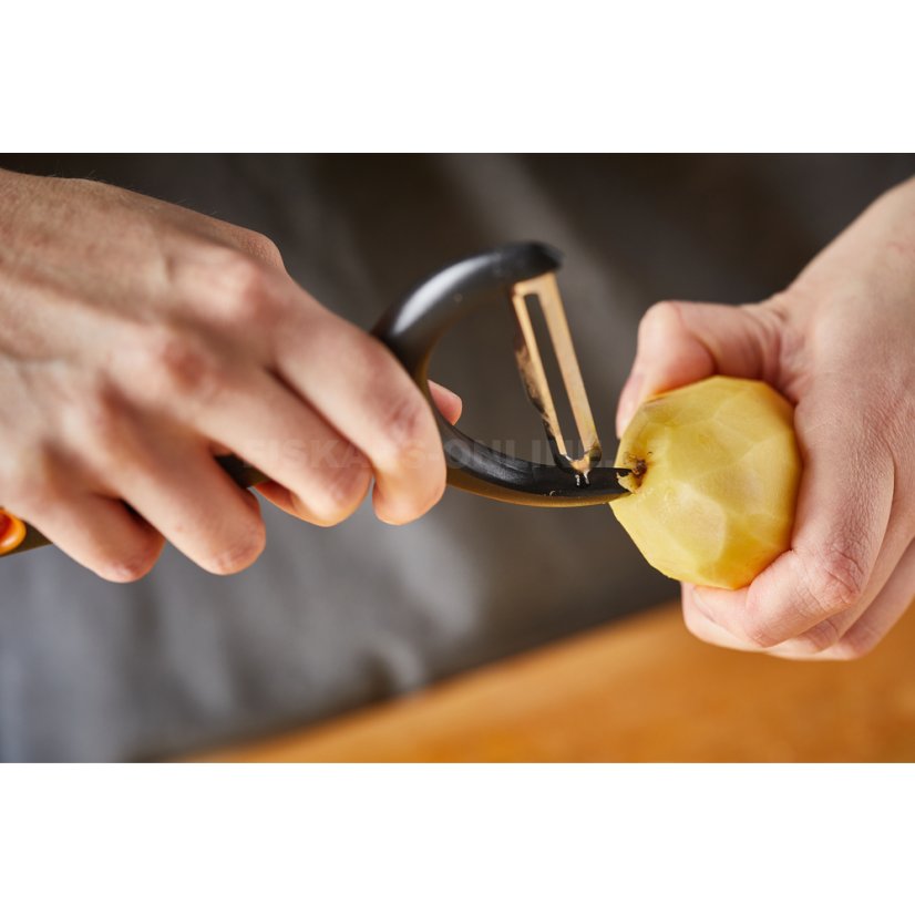 Příčná škrabka na zeleninu Fiskars