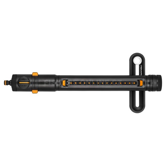 Oscilující zavlažovač Fiskars X-Series M 1070832