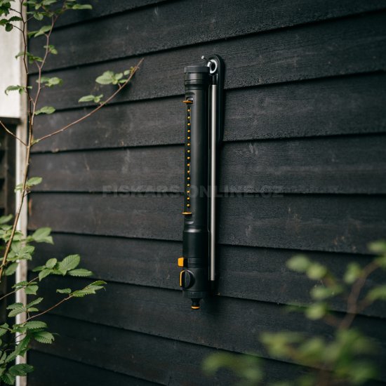 Oscilující zavlažovač Fiskars X-Series M 1070832