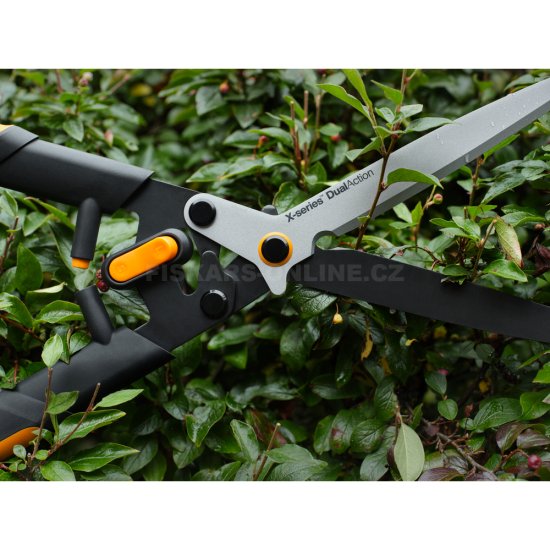 Nůžky na živý plot Fiskars DualAction HSX96