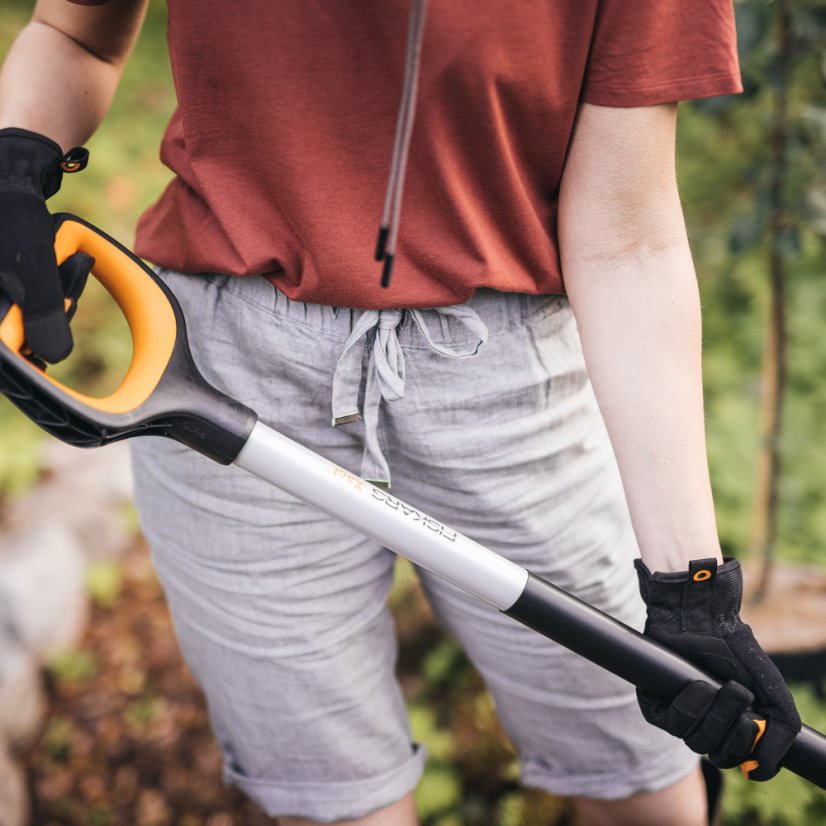 Rýč Fiskars Xact rovný, velký