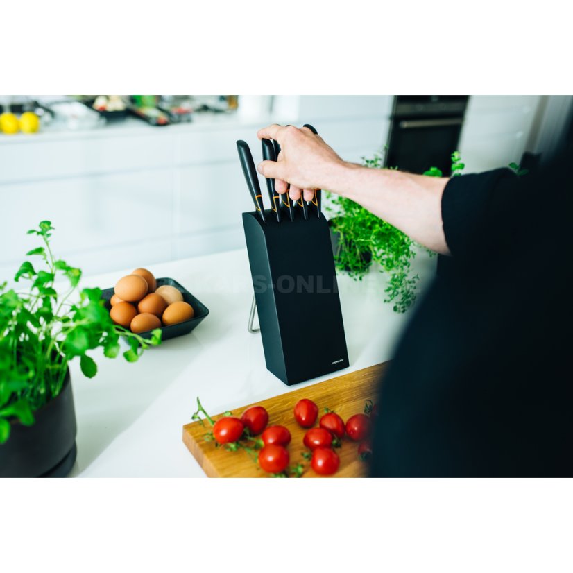 Sada nožů Fiskars Edge v bloku