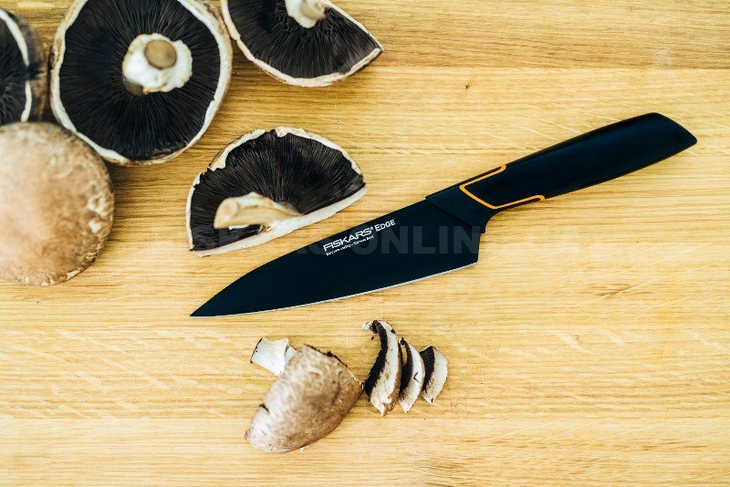 Kuchařský nůž Fiskars Edge malý