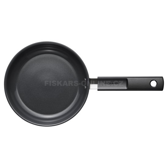 Panvica Fiskars Hard Face 20 cm