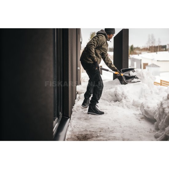 Teleskopická lopata na sníh Fiskars X-series™