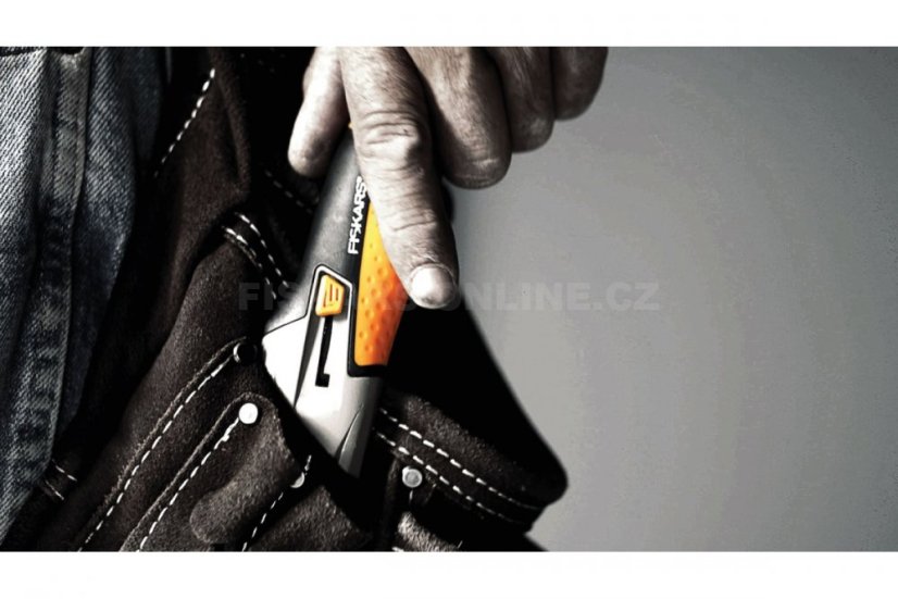 Fiskars CarboMax pracovní nůž skládací