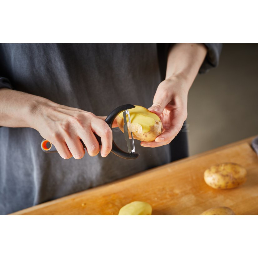 Příčná škrabka na zeleninu Fiskars