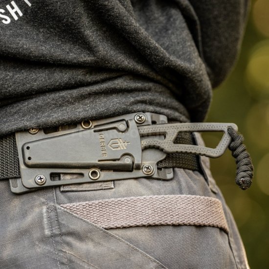 Lehký nůž s pevnou čepelí Gerber Ghostrike