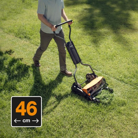 Kosačka na trávu s košom Fiskars StaySharp™ Max