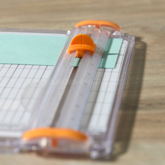Rezačka papiera Fiskars SureCut 1077798 A5