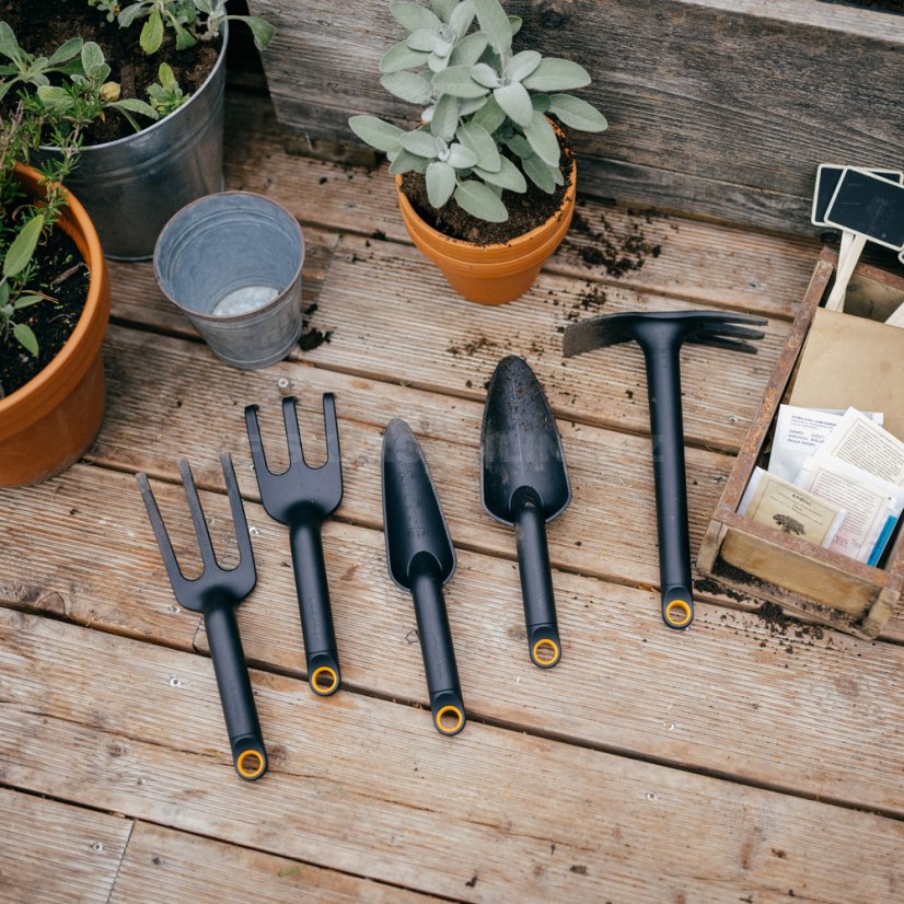 Vidle Fiskars Solid malé