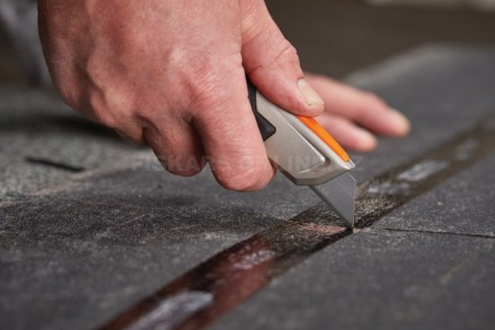 Fiskars CarboMax pracovní nůž 1027222