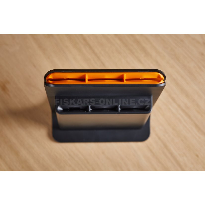 Plastový blok s pěti noži Fiskars Functional Form™