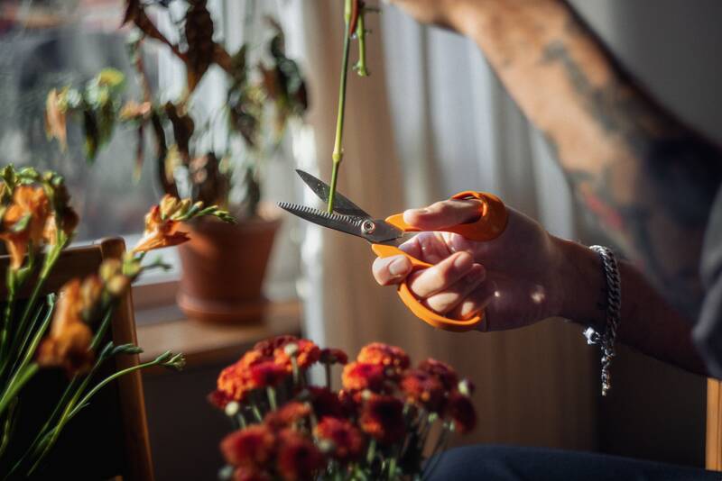 Univerzální zahradní nůžky Fiskars Classic 18 cm