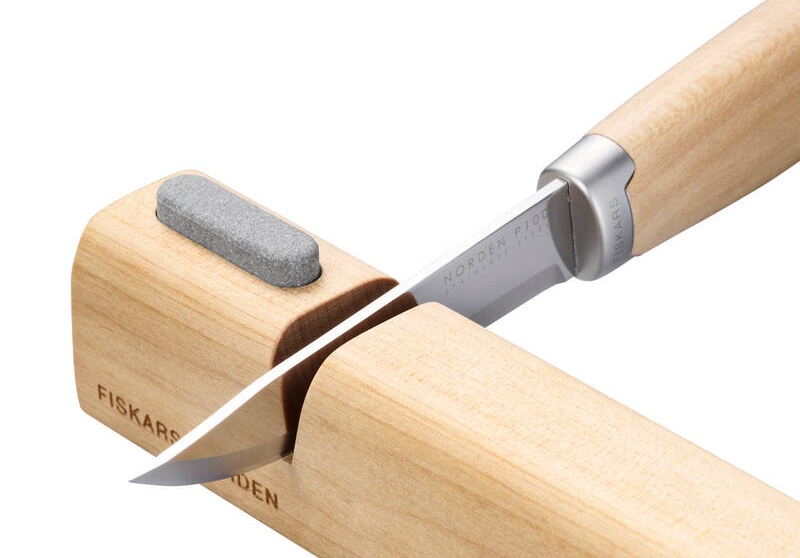 Ostřič nožů a seker Fiskars Norden
