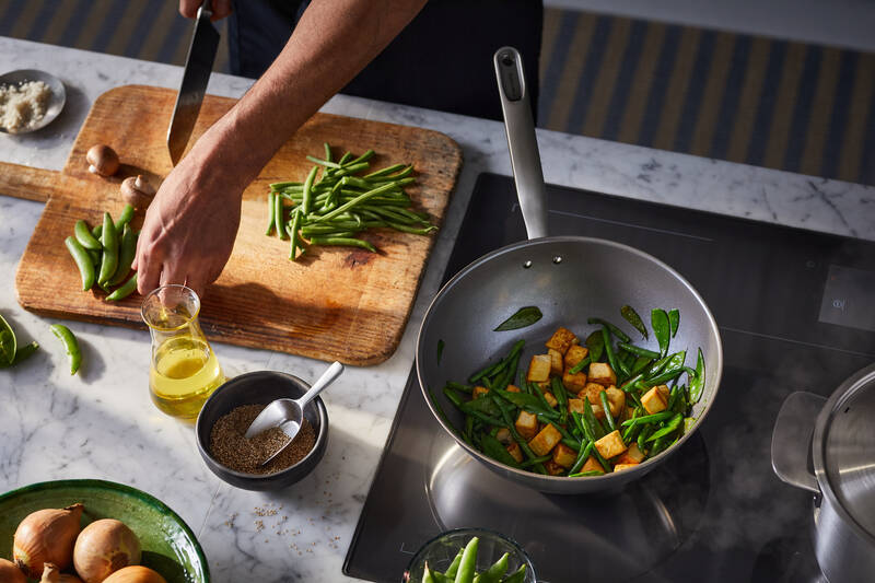 Pánev Fiskars All Steel 26 cm