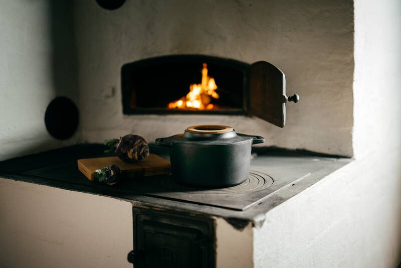 Litinová pánev Fiskars Norden 26 cm