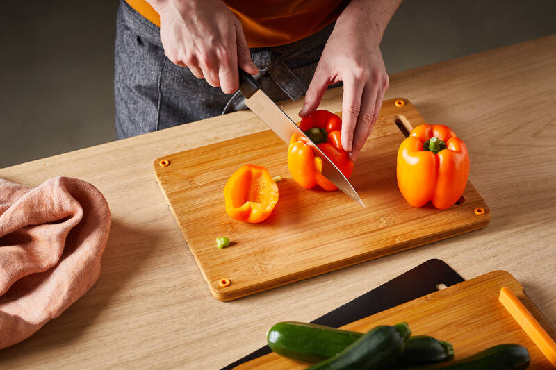 Velký kuchařský nůž Fiskars Functional Form